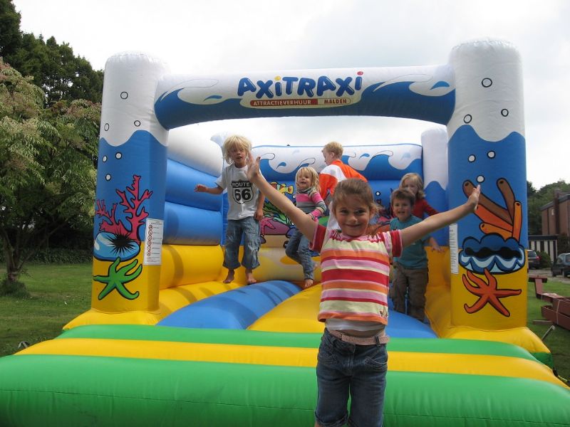 Axitraxi Fun - Games - Events