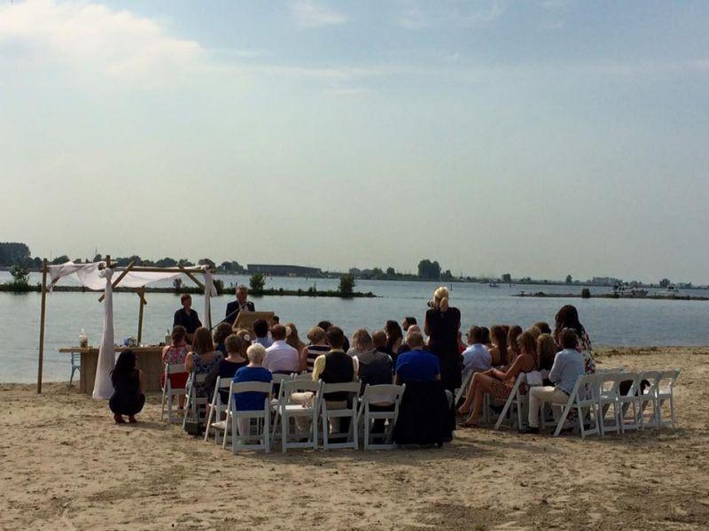 1_brasserie_zuiderzoet_trouwen-op-het-strand