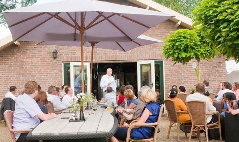 7_de_steinsetuin_bruiloft-terras