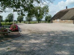 6_partyboerderij_t_hof_van_hoenkoop_feestlocatie